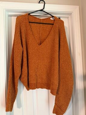 Double Zero V-Neck Knit Sweater in Rust Orange